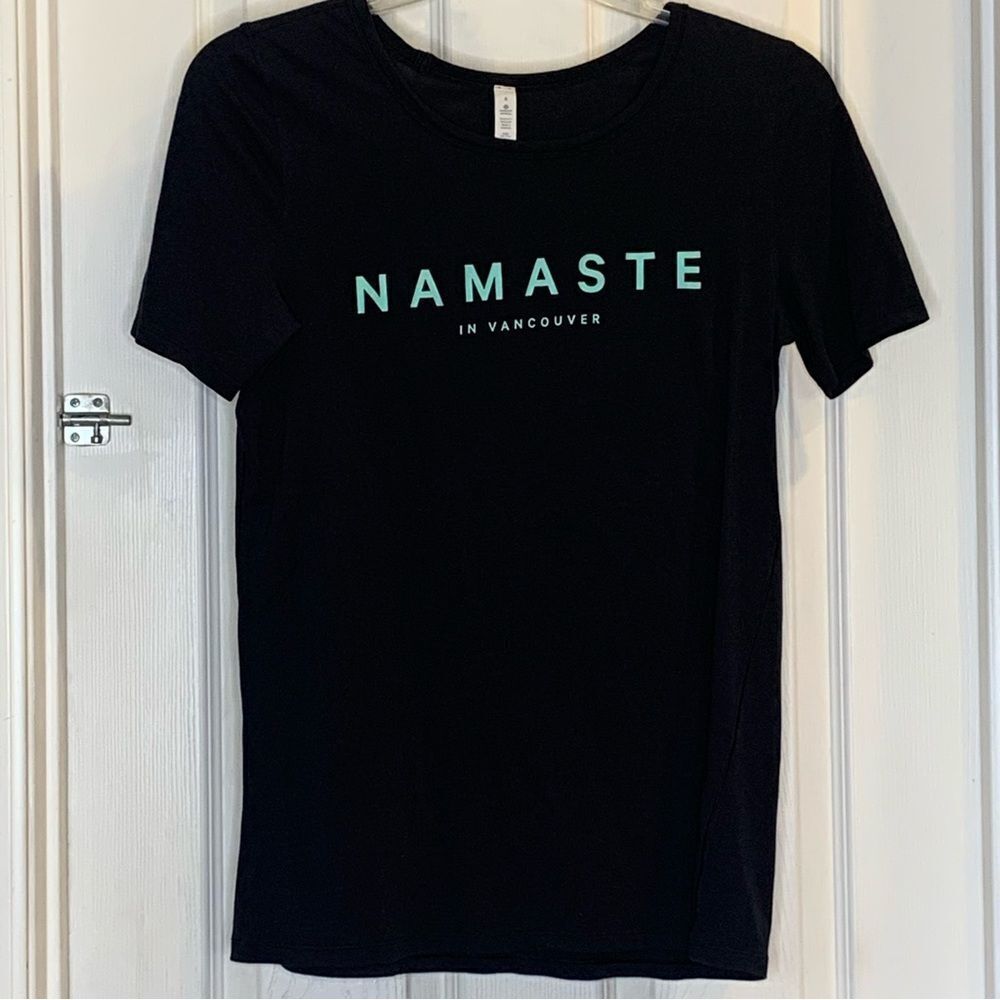 Lululemon Love Crew (Namaste) Black Size 8 Activewear Workout Fitness Gym